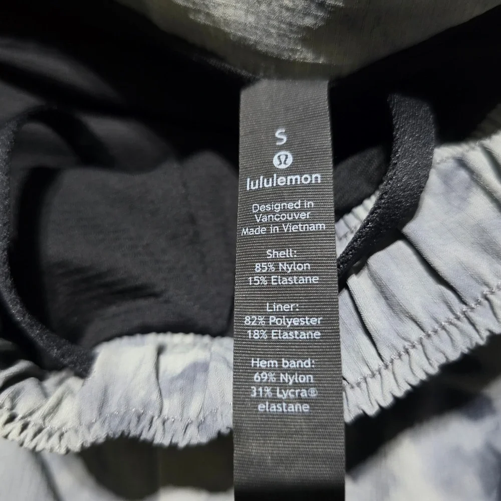 Lululemon Surge Shorts Mens Small Grey Tie Dye 2-in-1 Lined Athletic Running